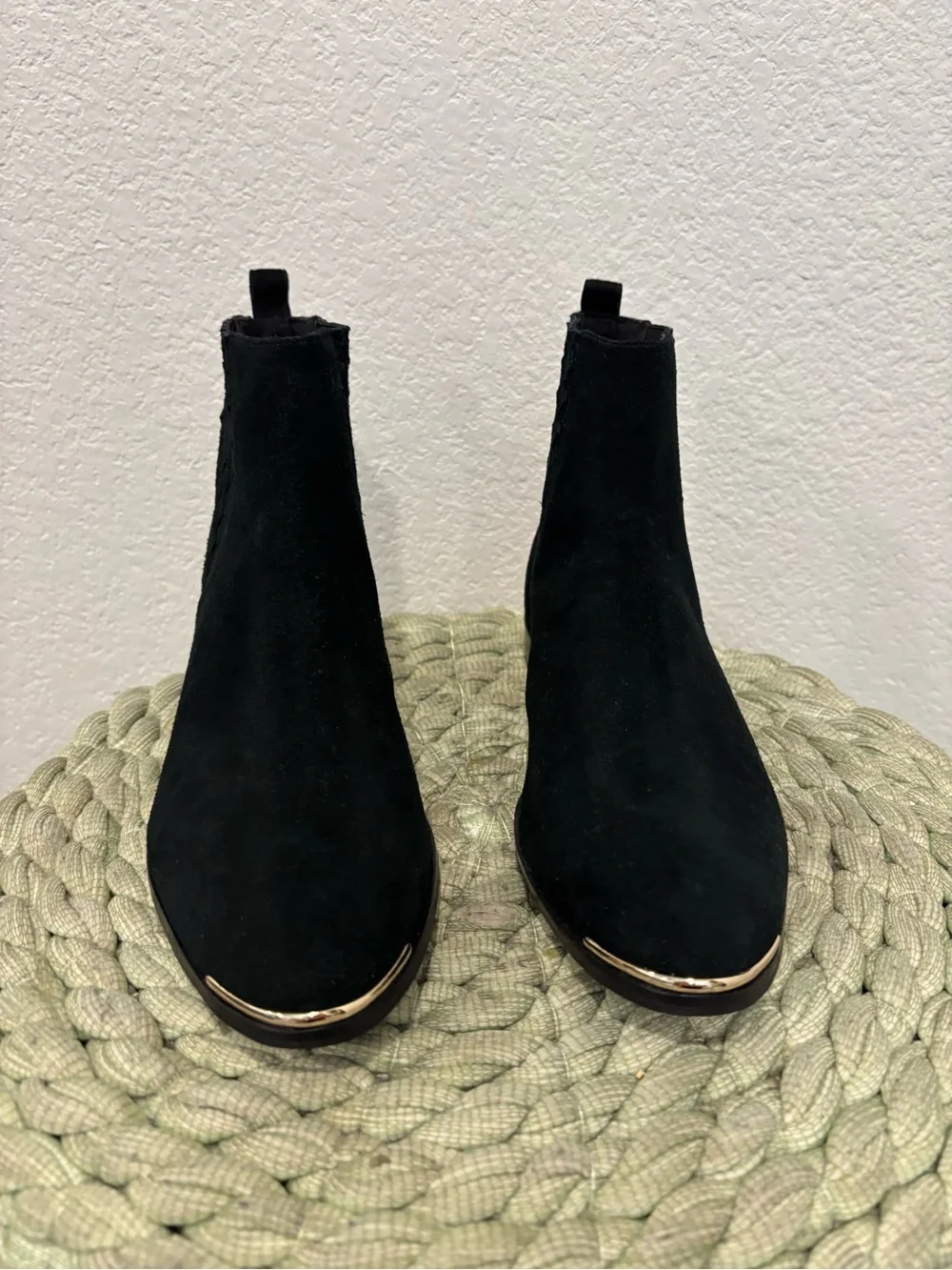 NEW Ted Baker Iveca Woven Black Suede Flat Chelsea Ankle Boots Size 8.5
